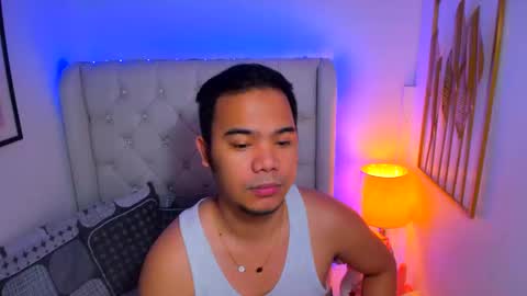 Snapshot of asianzero chatting on 02-11-25, 07:54 Zero online show from 02-11-25, 07:54