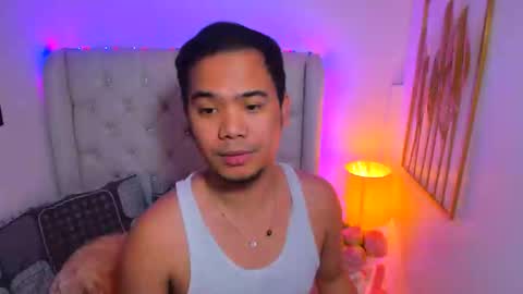 Snapshot of asianzero chatting on 02-15-25, 09:48 Zero online show from 02-15-25, 09:48