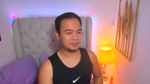 Snapshot of asianzero chatting on 02-22-25, 06:30 Zero online show from 02-22-25, 06:30