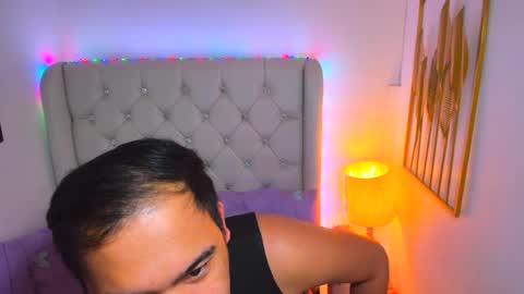 Snapshot of asianzero chatting on 02-23-25, 08:33 Zero online show from 02-23-25, 08:33