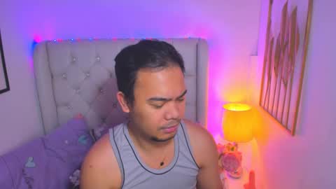 Snapshot of asianzero chatting on 02-27-25, 07:34 Zero online show from 02-27-25, 07:34