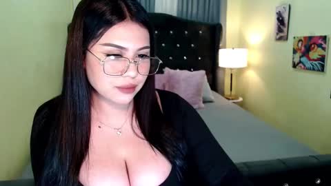 KIARA online show from 10-03-25, 10:23