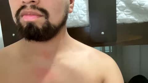 A S I L I O S   H A L L online show from 10-10-25, 12:20