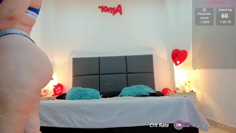  Aslhyn  online show from 02-26-25, 07:49