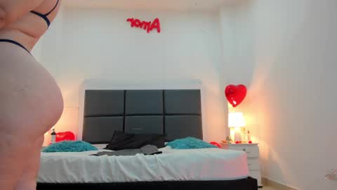  Aslhyn  online show from 03-08-25, 07:09