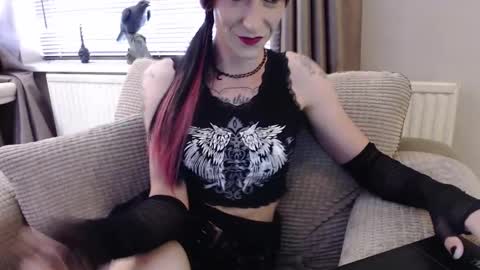 asluttyrose online show from 10-04-25, 01:20