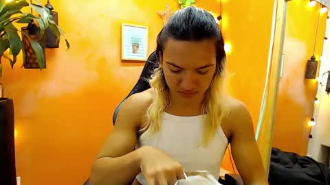 ASLY online show from 01-28-25, 11:28