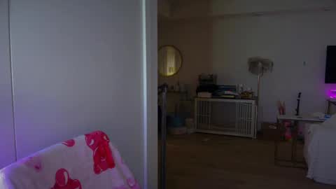 Snapshot of aspenmadden chatting on 06-13-26, 02:09 iwantaspen online show from 06-13-26, 02:09