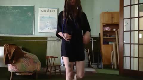 aspiringturtlegirl online show from 11-20-25, 05:23