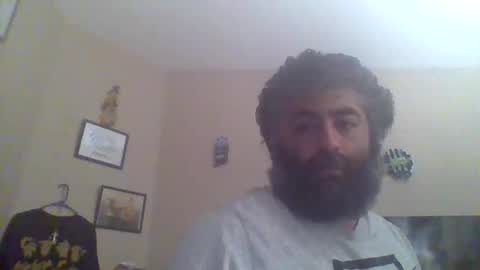 Snapshot of aspkt_uno_122 chatting on 10-30-25, 12:17 aspkt_uno_122 online show from 10-30-25, 12:17