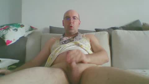 assbitch189 online show from 06-12-26, 08:24