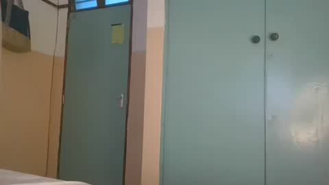 asscluupper online show from 09-24-25, 07:01