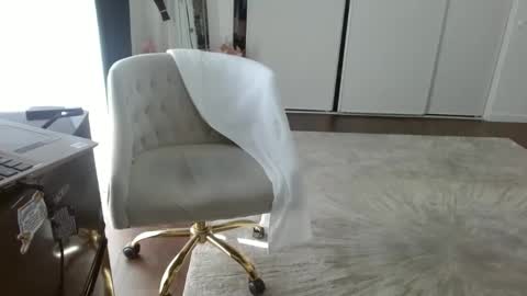 Snapshot of assfuck03 chatting on 12-12-24, 08:32 latex online show from 12-12-24, 08:32