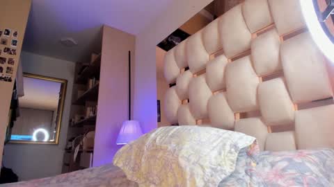 Ashley online show from 01-23-25, 08:36