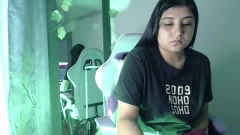 Asshley online show from 12-16-25, 09:58