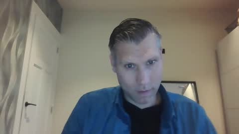 Snapshot of assmani28 chatting on 12-05-24, 02:11 Assmani28 online show from 12-05-24, 02:11