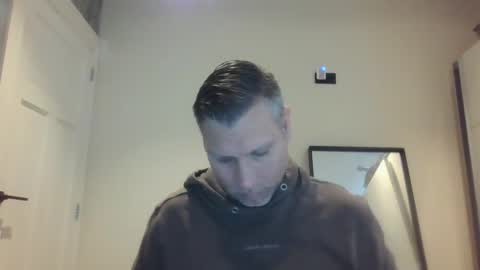 Snapshot of assmani28 chatting on 01-31-25, 08:32 Assmani28 online show from 01-31-25, 08:32