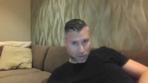 Snapshot of assmani28 chatting on 02-27-25, 05:36 Assmani28 online show from 02-27-25, 05:36