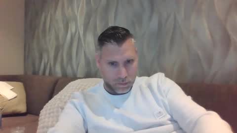 Snapshot of assmani28 chatting on 02-28-25, 01:14 Assmani28 online show from 02-28-25, 01:14