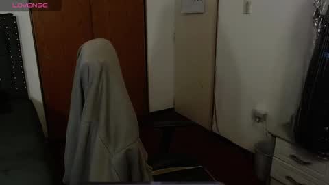 Ash online show from 12-22-25, 10:29