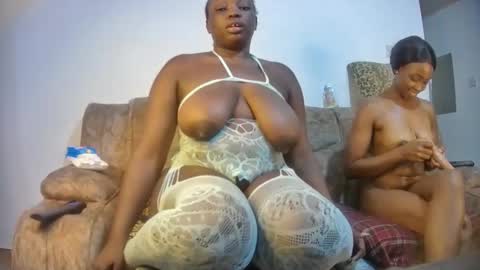 assybunny online show from 10-23-25, 07:51