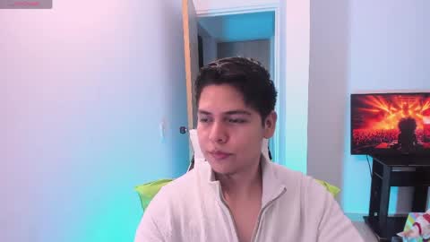 Asta Kuno online show from 05-24-26, 08:52
