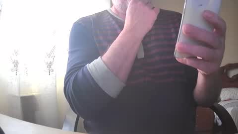 Snapshot of astelover chatting on 11-23-25, 03:34 astelover online show from 11-23-25, 03:34