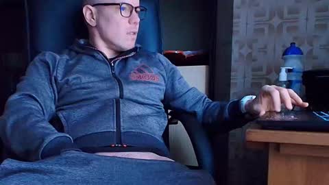 asterion51 online show from 01-18-26, 03:49