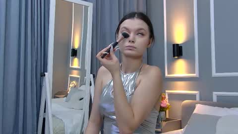 Aster Quinn online show from 02-05-26, 03:49