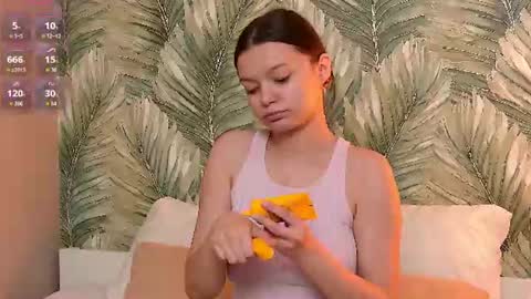 Aster Quinn online show from 06-25-26, 03:39