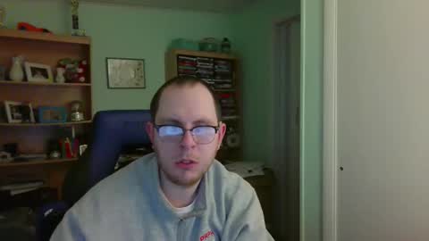 Snapshot of astg94 chatting on 02-03-26, 02:53 Andrew or Smiley Read the message in bold above the bio design for info on the situation. online show from 02-03-26, 02:53