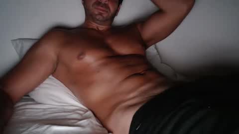 Snapshot of aston0 chatting on 03-20-26, 08:57 Aston online show from 03-20-26, 08:57