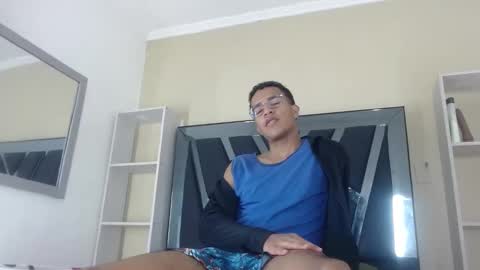 Aston  online show from 11-11-25, 01:11