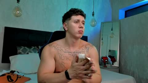 astonhills online show from 04-11-26, 09:02