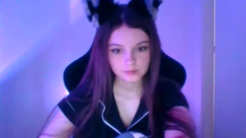 astradream_ online show from 09-18-25, 03:47