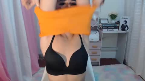 Anna online show from 01-29-25, 04:52