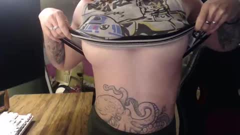 AstraeaSiren online show from 10-09-25, 03:26