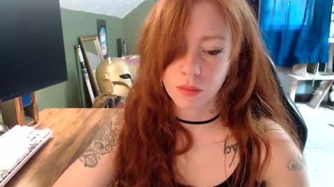 Snapshot of astraeasiren chatting on 06-05-26, 05:18 AstraeaSiren online show from 06-05-26, 05:18