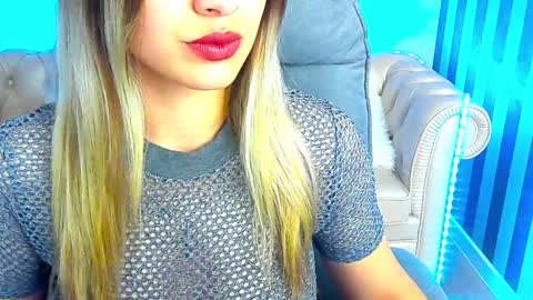 Snapshot of astraluxe_ chatting on 02-01-25, 09:54 Asta online show from 02-01-25, 09:54