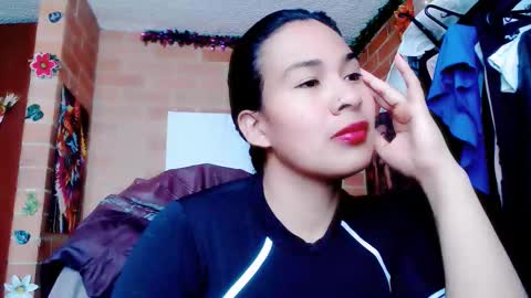 Snapshot of astrid_hauser66 chatting on 09-12-25, 06:08 astrid_hauser66 online show from 09-12-25, 06:08