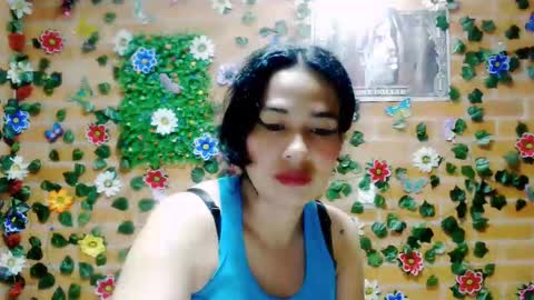 Snapshot of astrid_hauser66 chatting on 09-23-25, 04:37 astrid_hauser66 online show from 09-23-25, 04:37