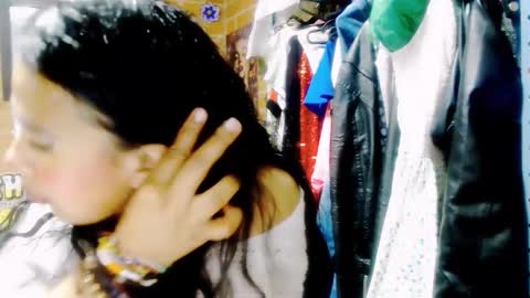 Snapshot of astrid_hauser66 chatting on 10-27-25, 04:05 astrid_hauser66 online show from 10-27-25, 04:05