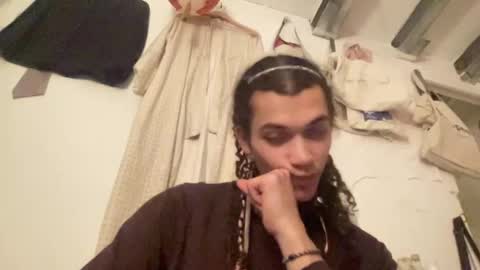 Astro Doll online show from 01-04-25, 08:16