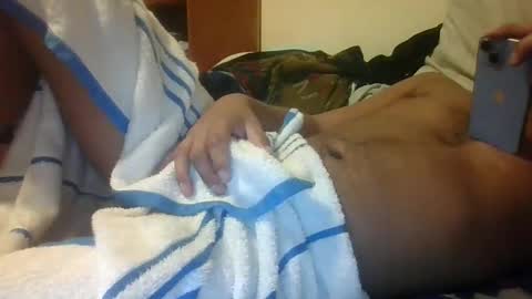 astroluis22mi online show from 10-05-25, 04:55