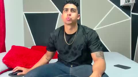 Astrom model independent online show from 01-18-25, 10:28