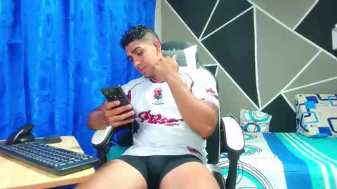 Astrom model independent online show from 10-08-25, 08:50