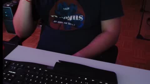 Leo online show from 11-05-25, 05:13