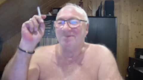 asusandy online show from 11-09-25, 01:15