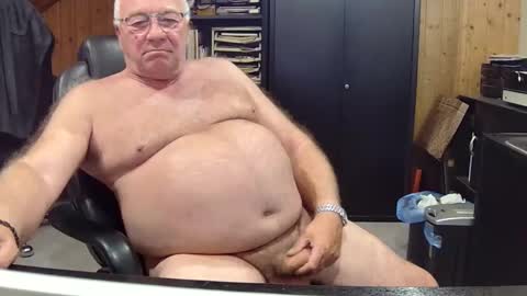 Snapshot of asusandy chatting on 05-02-26, 03:11 asusandy online show from 05-02-26, 03:11