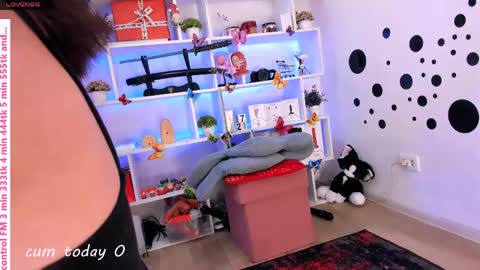 Anastasia online show from 05-18-26, 01:39